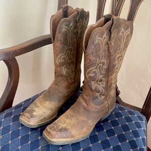 Justins Women’s Western Boots🤎🐎